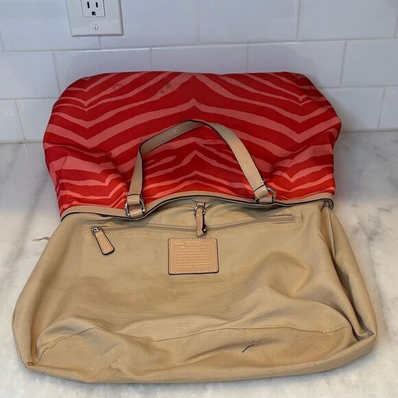 Coach Purse Handbag Tote Pocketbook Devin Exotic Stripe Zebra Print Shoulder Bag - Picture 14 of 16